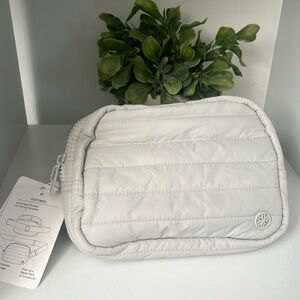 GAIAM White Quilted Crossbody Bag